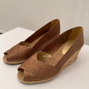 Ralph Lauren Gold Linen Wedges, Size 7